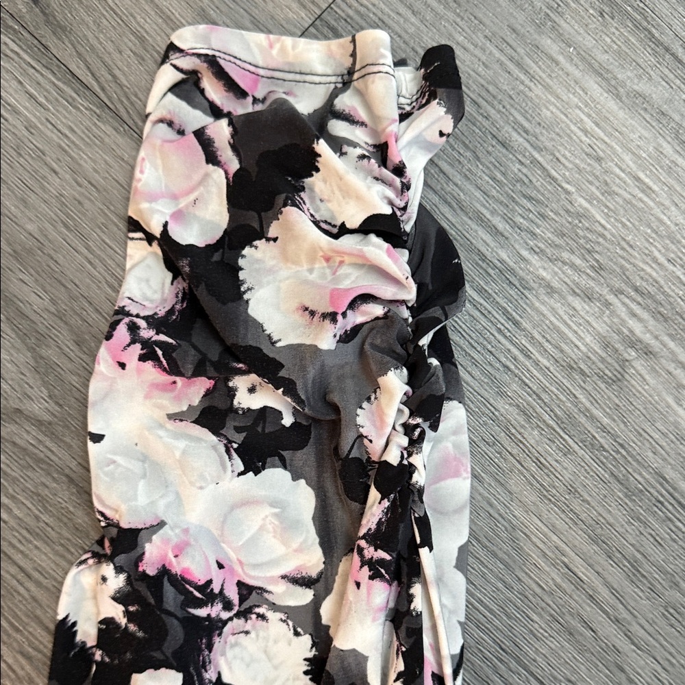 Floral Print leggings Pants EUC - Picture 3 of 7